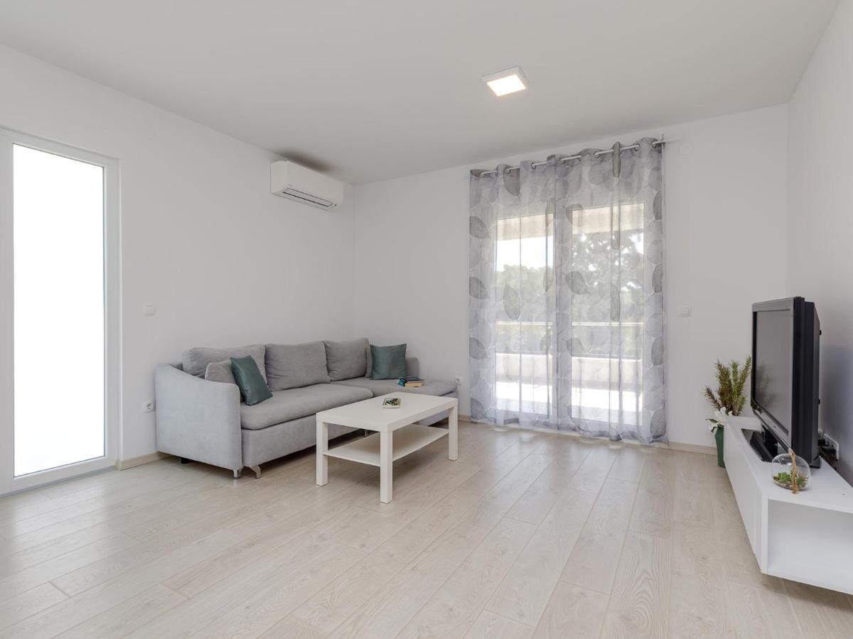 Apartment Aria Пореч Экстерьер фото