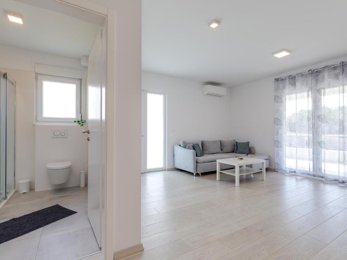 Apartment Aria Пореч Экстерьер фото