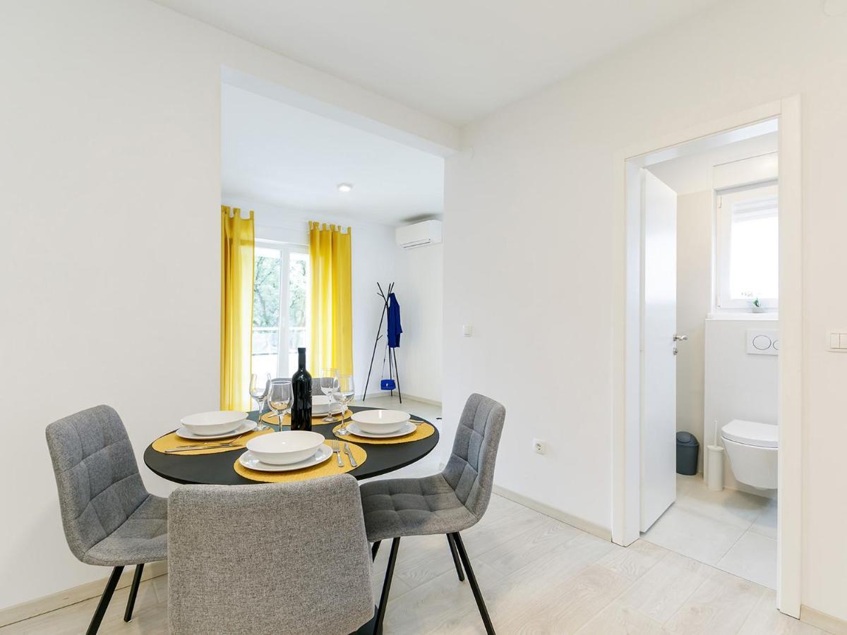 Apartment Aria Пореч Экстерьер фото