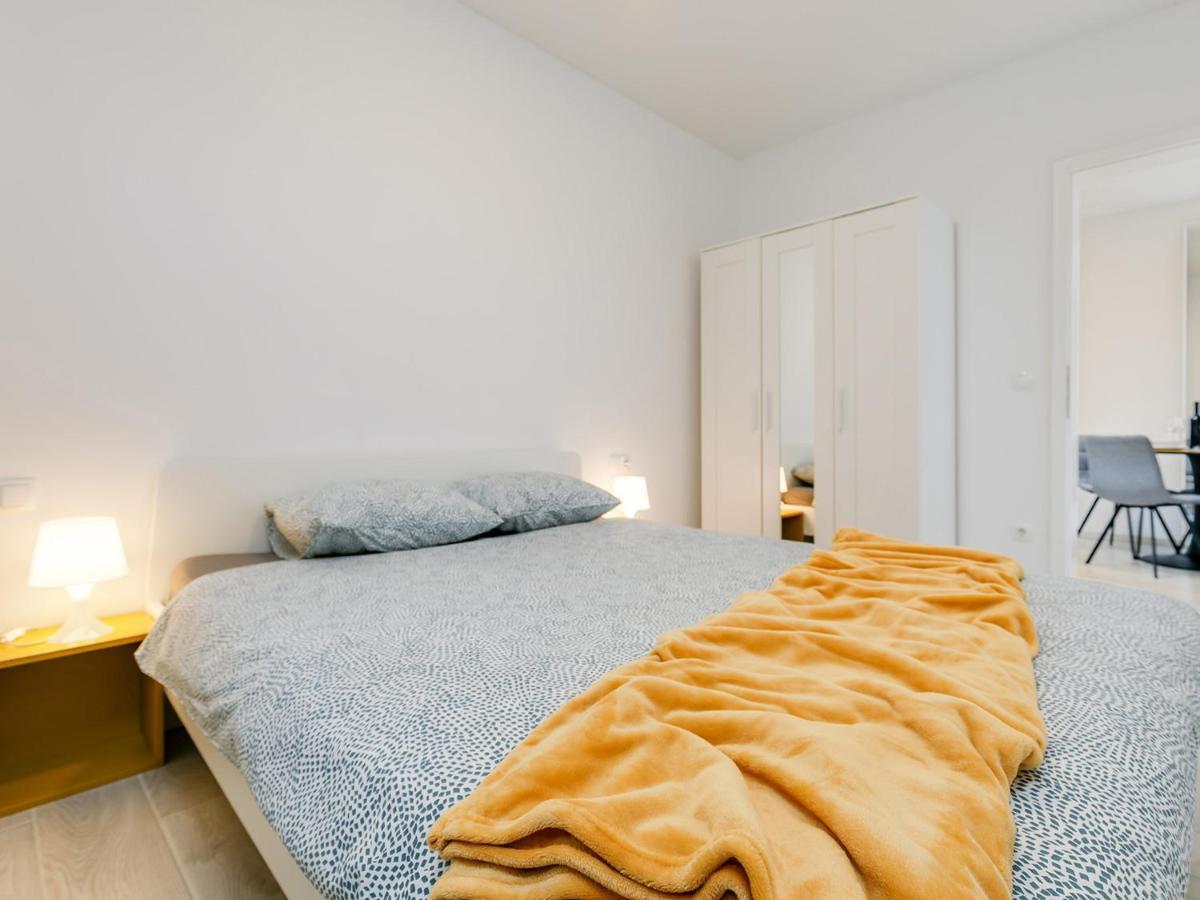 Apartment Aria Пореч Экстерьер фото