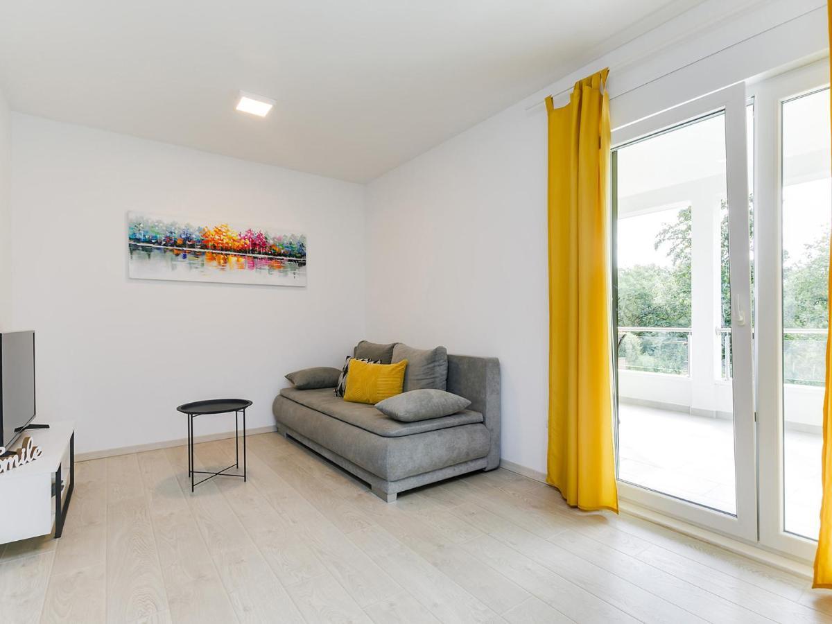 Apartment Aria Пореч Экстерьер фото